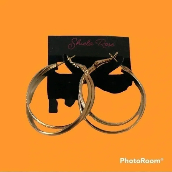 Hoop earrings - Picture 3 of 3